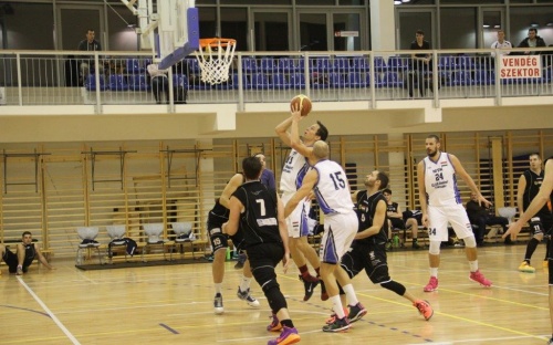 A vártnál simábban győztünk a Győr ellen image 20 kosar-meccs_es_tanc_fellepes_torokbalint-2016.01.16_146.jpg