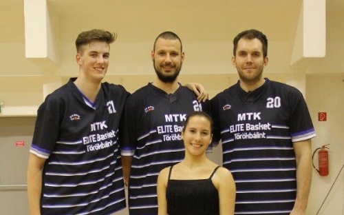 A vártnál simábban győztünk a Győr ellen image 39 kosar-meccs_es_tanc_fellepes_torokbalint-2016.01.16_179.jpg